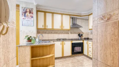 Apartment on Calle Salvador de Madariaga photo 20