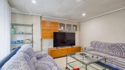 Apartment on Calle Salvador de Madariaga photo 4