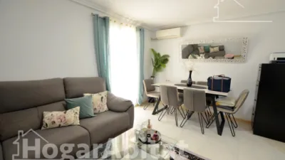 Apartment on Calle del Pintor Pérez Pizarro photo 3
