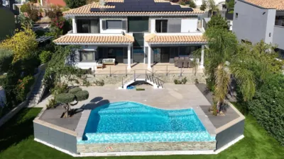 Chalet on Carrer de la Muntanyeta photo 3