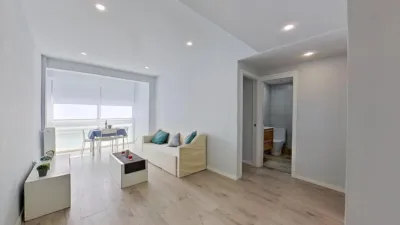 Apartment on Calle de Esteban Mora photo 2