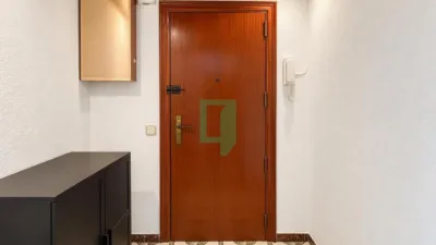 Apartment on Carrer de Juli Garreta photo 13