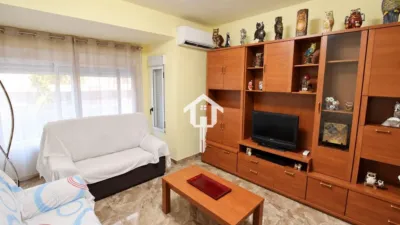 Apartment on Calle del Ingeniero Sanchiz Pujalte photo 5