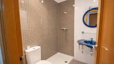 Apartment on Carrer de Donoso Cortés, 92 photo 4