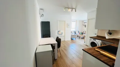 Apartment on Calle de Gerona photo 14