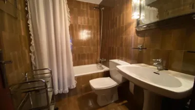 Apartment on Calle de José María de Iparraguirre photo 9
