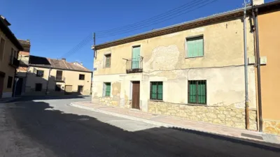 Chalet on Calle Real Alta photo 4
