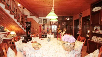 Chalet on Quarta Avinguda photo 32