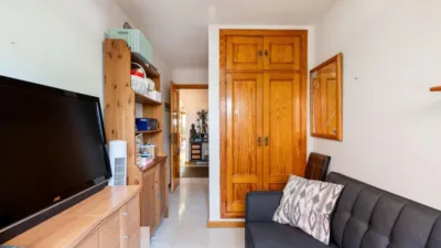 Apartment in Carrer dels Pins photo 11