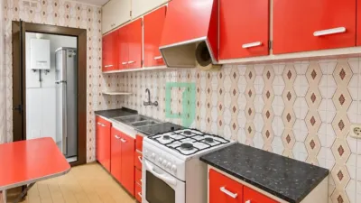 Apartment on Carrer de Juli Garreta photo 3