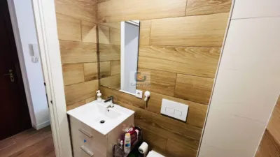 Apartment on Calle de Gerona photo 19