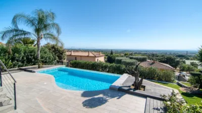 Chalet on Carrer de la Muntanyeta photo 16
