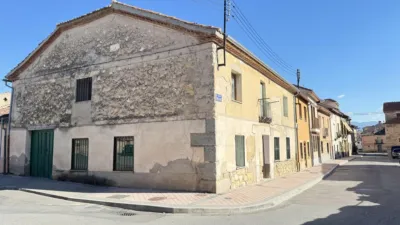 Chalet on Calle Real Alta photo 3