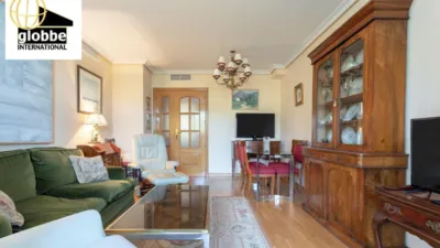 Top-floor apartment at 5 Lingüista Manuel Seco Street photo 11