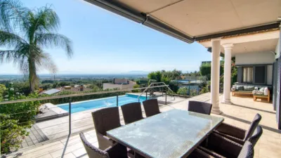 Chalet on Carrer de la Muntanyeta photo 15