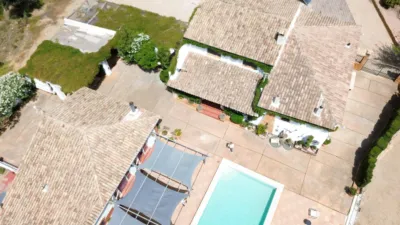 Rustic Finca on Poligono 4 Street photo 3