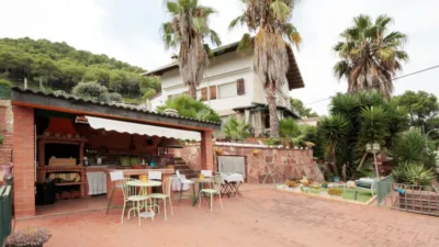 Chalet on Quarta Avinguda photo 25