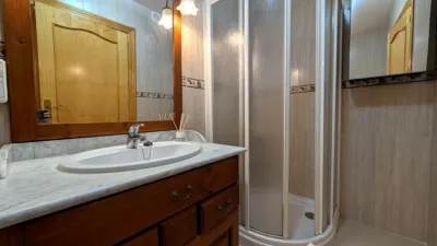 Apartment on Calle del Pintor Juan Gris photo 12