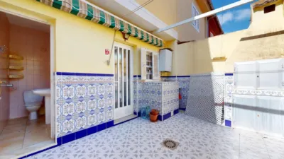 Terraced house on Calle de Teruel photo 15
