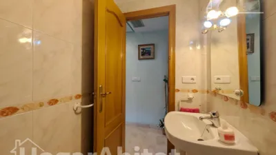 Townhouse on Avenida de Albacete photo 48