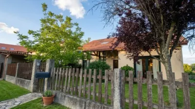 Chalet on Avenida de Brans Abaixo photo 3
