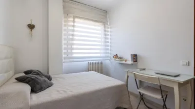 Apialia Sabadell presents this spacious and bright apartment by builder Mañero, located in one of the most established and attractive areas of Gràcia, surrounded by shops, services, schools, and public transport. The property is in a building with lift access and includes a parking space and storage room in the price, adding significant value to the location. The layout is comfortable and functional, featuring 3 bedrooms: two doubles and one single. It has a full en-suite bathroom and a modern design powder room with a double sink, which was previously a full bathroom. The daytime area comprises a large, bright living-dining room with direct access to a balcony offering clear views, perfect for enjoying natural light and the outdoors. The fully independent kitchen is clearly separated from the living area, providing a practical and contemporary space. An excellent opportunity for those seeking space, light, a good layout, and all amenities, including parking and storage, in a privileged location in Gràcia. Property condition: Ready to move in. Useful area: 105 m Built-up area: 135 m2 AICAT No.: A14038 API No.: 8304 Pressurized Zone: YES Large Holder Status: NO In accordance with Article 20.1.c) of TRLGDCU and Royal Decree 515/1989, the advertised price does not include taxes or transaction costs unless expressly stated. If the transaction is subject to VAT, the current rate under Law 37/1992 will apply, along with AJD where applicable. If subject to ITP, it will be settled in accordance with Legislative Royal Decree 1/1993 and current tax regulations in Catalonia. Notary and registration fees will be paid according to the tariff, in line with the relevant Royal Decrees. The buyer will not assume expenses legally attributable to the seller. ENERGY LABEL: 5590026DF2959H0027SJ photo 12