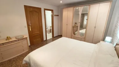 Apartment on Carrer José Romero López photo 11