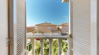 Terraced house on Calle de Teruel photo 23