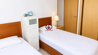 Apartment on Avenida de Tierno Galvan photo 10