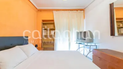 Flat on Carrer de Jacomart photo 9