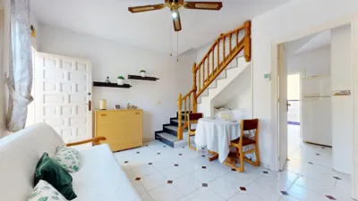 Terraced house on Calle de Teruel photo 8