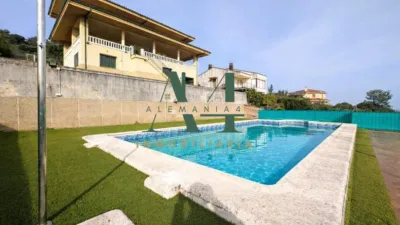 Chalet in Urb. El Pinar photo 2