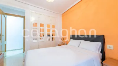 Flat on Carrer de Jacomart photo 10