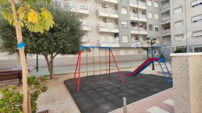 Apartment on Avenida de Diego Ramírez Pastor photo 25