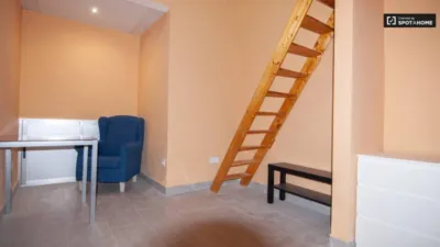 Apartment in Salamanca District photo 12