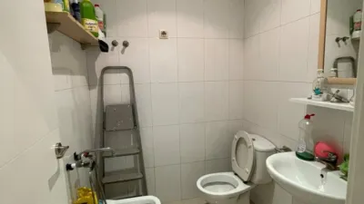 Local comercial en venta en Industria - Más