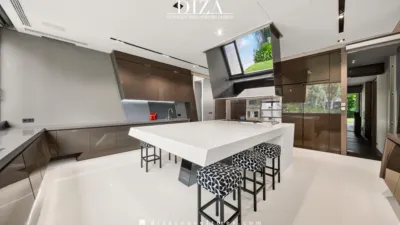 Chalet on Avenida del Campo photo 32