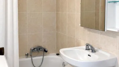 Apartment at Calle de Londres, 4 photo 7