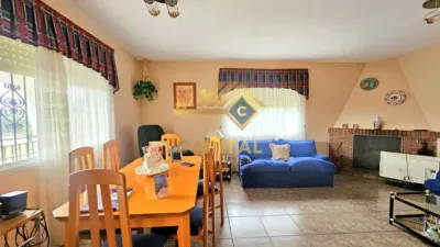 Chalet on Avenida Valdeolivas photo 7