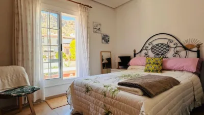Bungalow in Calas de Santa Pola Este photo 13