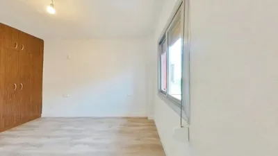 Flat in Maragall photo 22