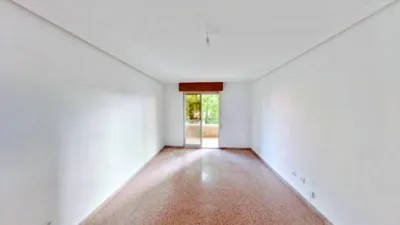 Piso en Zarandona photo 4