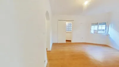 Flat in Centre-Can Mariner photo 5