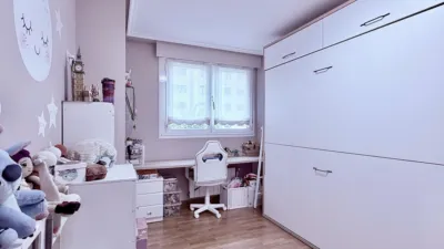 Apartment on Askorra Street photo 19