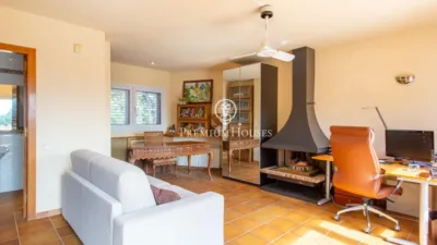 House in the Centre photo 40