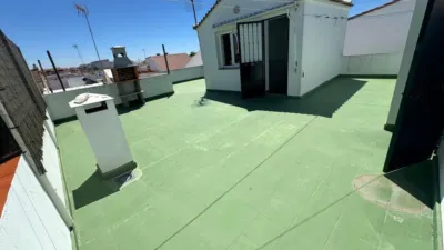 House in the Centre photo 45