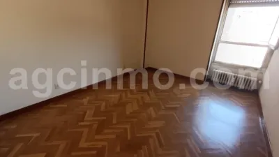 Apartment on Calle de Simón Aranda photo 11