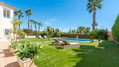 Chalet en Carrer Olivera photo 5