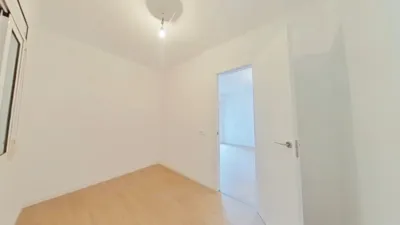 Apartment in Centre photo 15