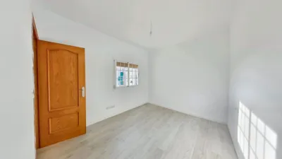 Apartment in Singuerlín-Les Oliveres-Can Franquesa-Guinardera photo 17